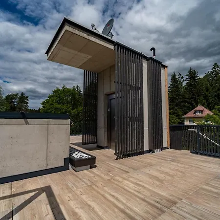 Merlrose 아파트 *